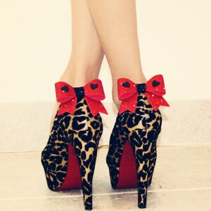 Red Bow Shoe Clips | Pin-up Shoes | Rockabilly Shoes | Burlesque Costume | Showgirl Shoes | Shoe Accessories