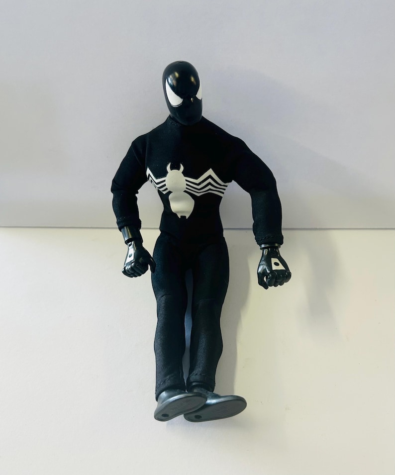 Marvel Spider-Man Origins Signature Series Black Suit Symbiote Spider-Man action figure bild 2
