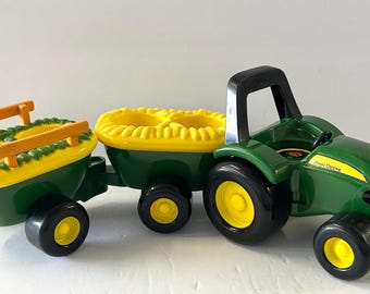 TOMY John Deere Animal Sounds Hayride Musical Tractor Toy