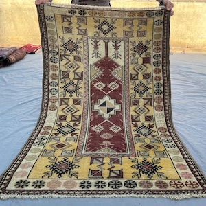 Handknotted 3x5 FT Turkish Wool Rug - Vintage Prayer Design with Intricate Patterns and Rich Colors Living Room Bedroom Accent Rug