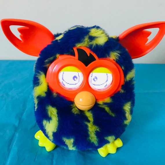 Furby violet et jaune vintage -  France