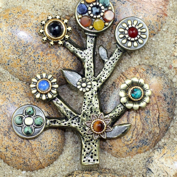 Alfiler Árbol de la Vida hecho a mano con piedras semipreciosas. Broche espiritual y único w. Jaspe, Turquesa y Sodalita