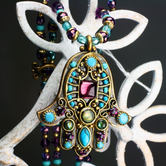 Michal Golan Hamsa 2025