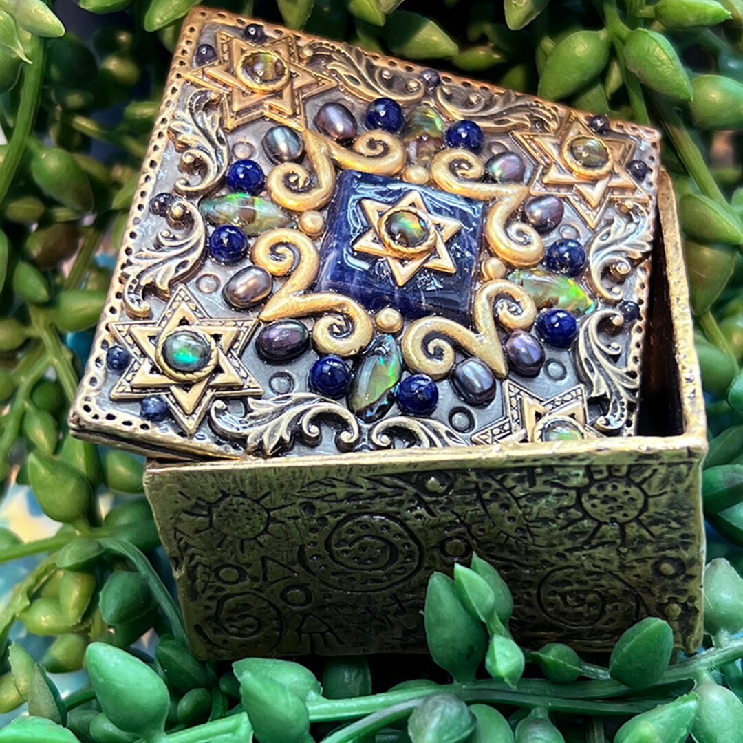 Gemstone Star of David Jewelry Box. Handmade With Abalone, Sodalite