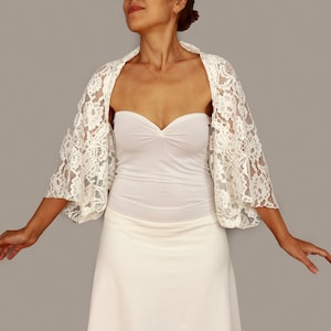 Ecru lace bridal shrug - Wedding crop jacket, French lace bolero, Bride evening dress topper, Capelet shawl, Shoulder wrap scarf
