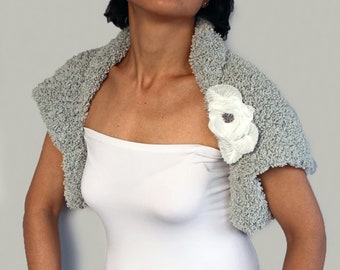 Gray cozy bridal bolero shrug, Faux fur mini wedding jacket,  Knit bridal capelet, Dress topper, Shoulder wrap cover up, Knit bridal cape