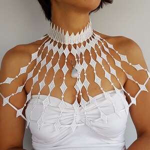 Guipure lace Art Deco wedding shoulder jewelry capelet, Bridal cape, Bridal body jewelry bolero, Great Gatsby shrug, Lace bridal capelet image 5