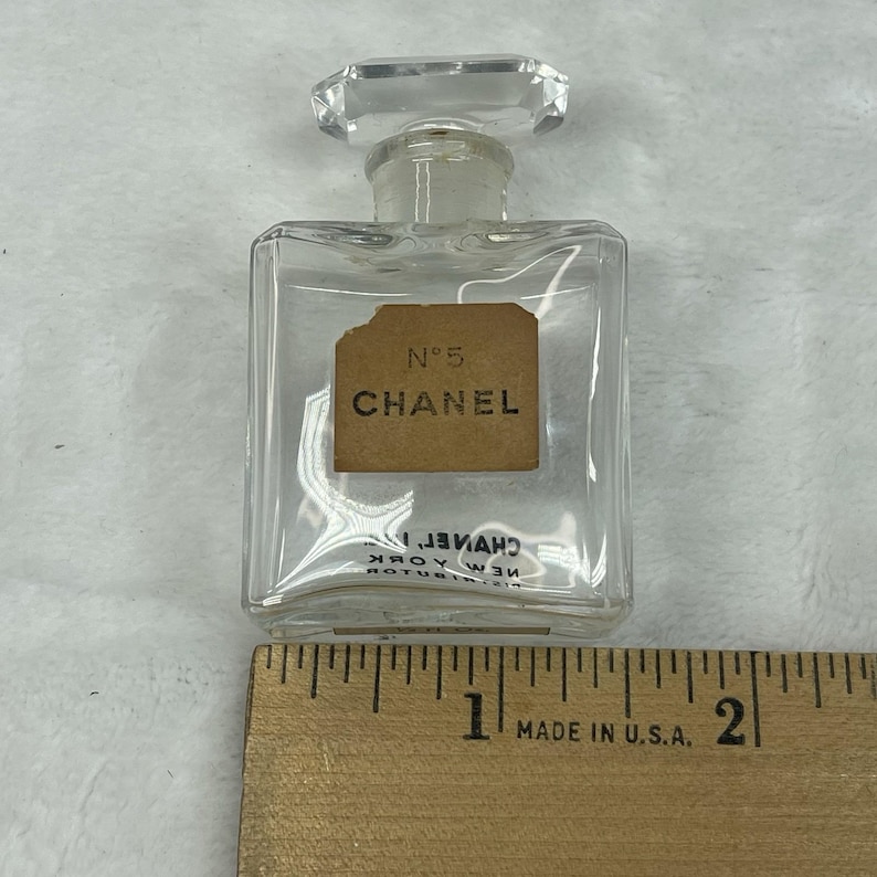 Vintage Chanel No 5 Parfum Bottle Size 8 Empty Mini Perfume Bottle 1/2 oz immagine 4