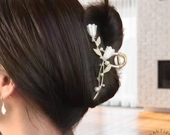 Tulip Flower Hair Claw Clip, Retro Hair Accessory