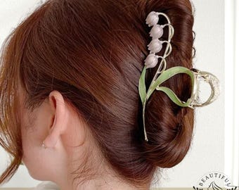 Lily of the Valley Hair Claw – Floral Pearl Hair Clip