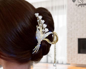 Romantic Lily Floral Hair Claw Clip with Pearl Drop