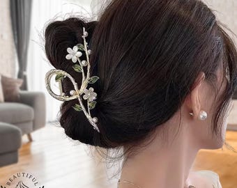 Jasmine Floral Hair Claw with Pearls & Rhinestones