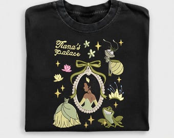 Camiseta Tiana personalizada com bordado à mão, inspirada em A Princesa e o Sapo, presente da Disney para fãs da Tiana.