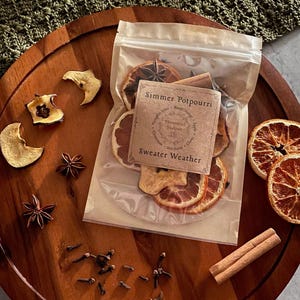 Simmer Potpourri Kit ~ Sweater Weather {Pumpkin Spice} ~ {Blood Orange} ~ {Apple} ~ {Cinnamon} ~ {Star Anise} ~ {Cloves}
