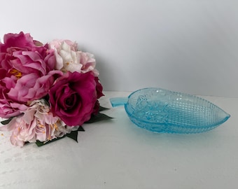 Vintage blaue Glas Eichelschale - Gänseblümchen und Knopfmuster - Fenton LG Wright Relish Tablett - Herbst & Thanksgiving Dekor - 8 Zoll eisblaues Glas