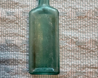 Frasco de aceite para la tos y la tuberculosis del Dr. Kilmer de la década de 1890 - Vidrio color aguamarina - Medicina patentada de Binghamton, NY - Decoración de boticario antiguo