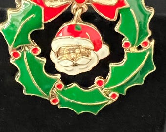Vintage Gold-Tone Christmas Brooch