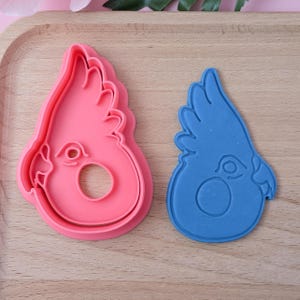 Cockatiel cookie cutter and stamp set, bird owner biscuit mold