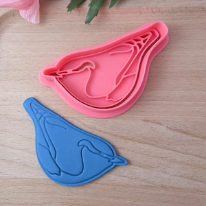 Eurasian nuthatch cookie cutter and stamp set, wild forest bird biscuit mold