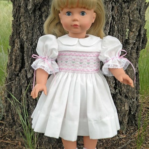 Mönster för dockklänning med smockmönster: Passar 18" American Girl-dockor (digital nedladdning)
