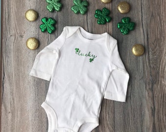 Lucky baby one piece snap top, Unisex baby, Newborn baby gift, newborn baby bodysuit, St Patrick’s baby outfit