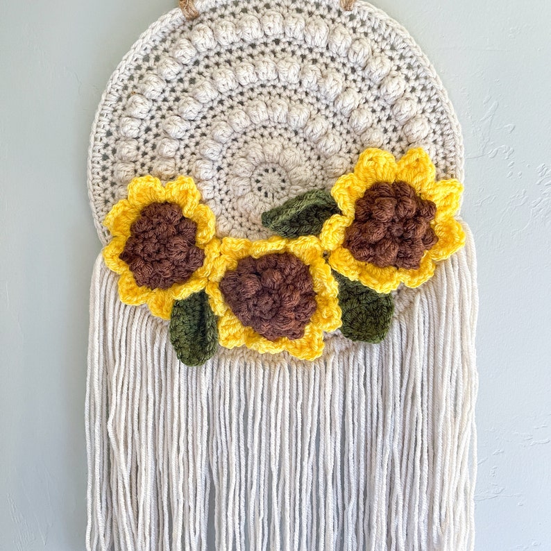 Sunflower Boho Wall Decor, Nursery Decorations, Floral wall hanging, Unique present for best friend, Baby shower gift, Crochet wall tapestry image 5