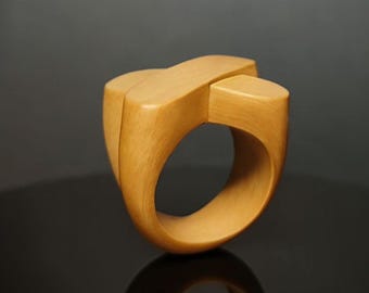 KORU- Anillo cruzado realizado en madera de boj