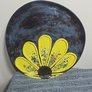 Unique Pottery Plate 3d Textured Sunflowers Approx 10.5" Marked JP