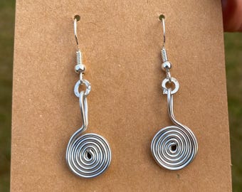 Pendientes colgantes en espiral / Ganchos de plata de ley