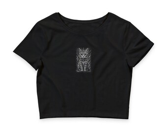 Tiny Sitting Kitten crop tee | black cat illustration