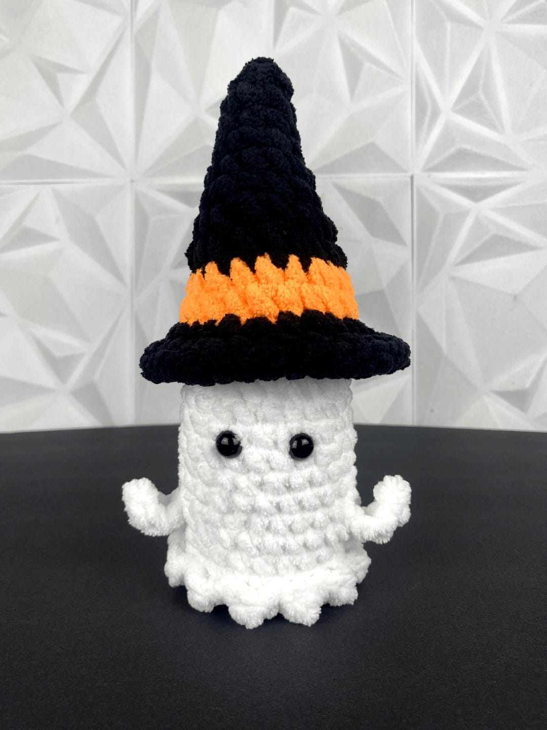 Crochet Ghost Plushie: Handmade Halloween Amigurumi Decor - Etsy