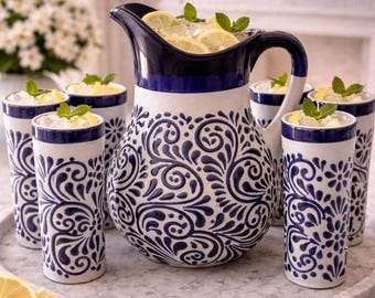 Jarra y juego de 6 tazas de cerámica azul cobalto y blanco hechos a mano / Vajilla sin plomo // ArteyAlmaMexicana