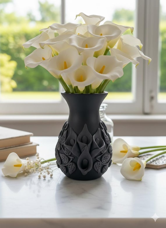Handgemachte Schwarze Ton Calla Lilien Vase - Oaxaca Blumenmuster || ArteyAlmaMexicana