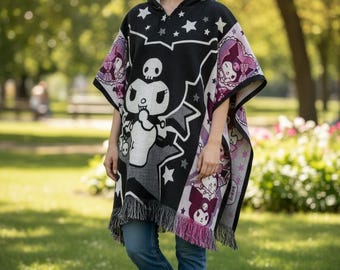 Handmade Poncho with Hoodie – One Size Made in Ecuador || ArteyAlmaMexicana