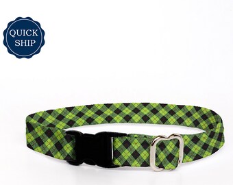 Cat Breakaway Collar, Cat Collar with Bell, Christmas Plaid Cat Collar