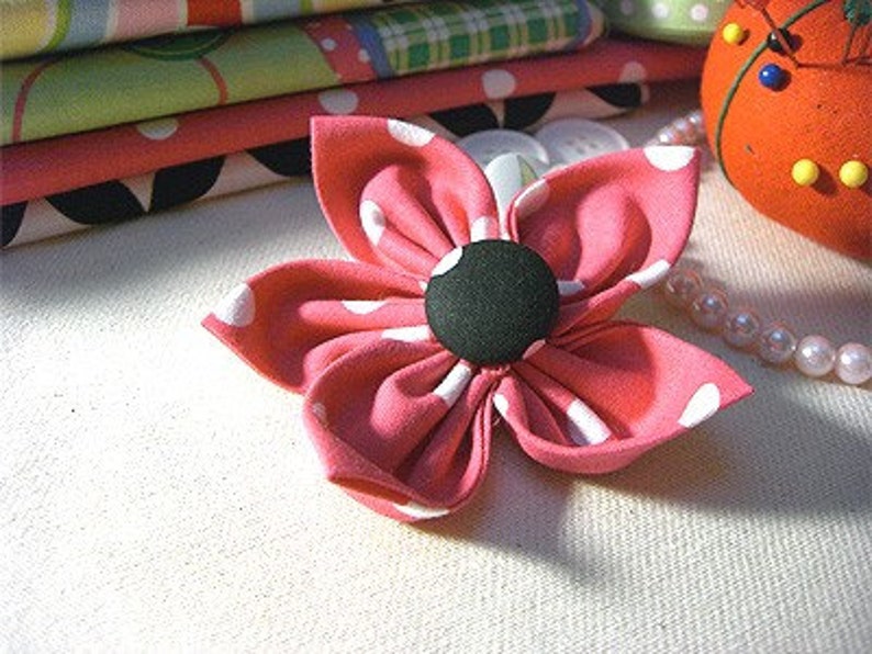 Make Fabric Flowers for Dog Collars Easy-to-Follow Illustrated Tutorial Dog Collar Add On Instant Download Collar Flower