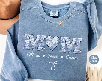 Custom Mama Sweatshirt, Comfort Colors® Blue Floral Sweatshirt, Coquette Mom Gift, Personalize it with your children's names, Gift For Mom