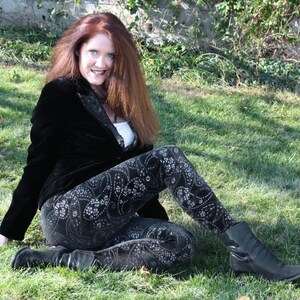 Ladies Limited Edition Metallic Paisley Velvet Leggings pick your size image 3