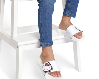 Klapki z postacią Hello Kitty | Sandały młodzieżowe