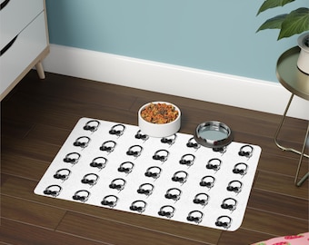 Headphones Pattern Pet Food Mat, Non-Slip Waterproof Dog Feeding Mat