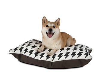 Rock Punk Lightning Bolt Pet Bed | Metal Music Dog Cat Bed