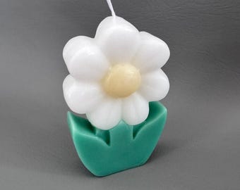 Daisy Candle