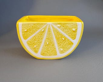 Fresh Lemon Scented Candle