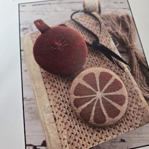 Velvet Tangerine Needle Book...Stacy Nash Primitives...cross stitch pattern