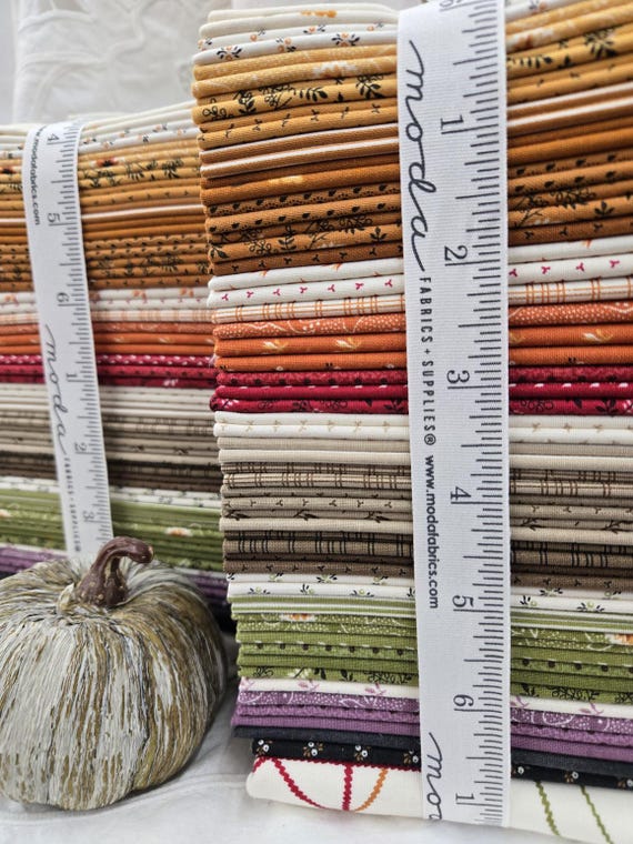 Pumpkin Spice Gatherings...FQ Bundle...Primitive Gatherings...Moda Fabrics...39 prints/1 panel