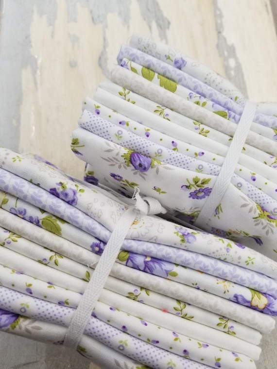 Georgia...Off White FQ Bundle...Brenda Riddle of Acorn Quilt Company...Moda Fabrics