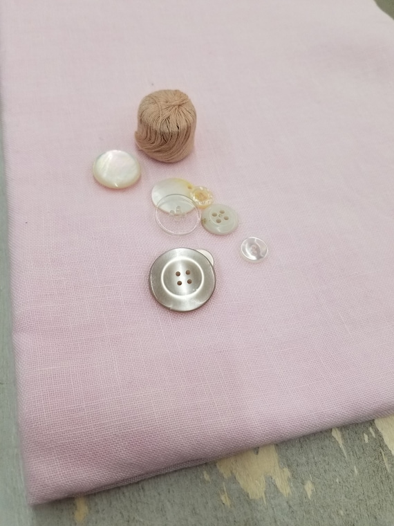 Weeks Dye Works, Blush, 40ct, Fat Quarter, 100% linen, cross stitch linen