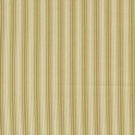 Pumpkin Spice Gatherings...basil 49298-15...Primitive Gatherings...Moda Fabrics