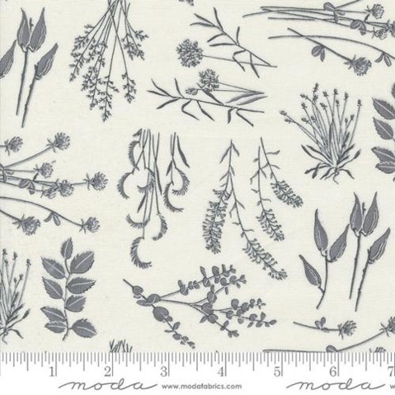 Silhouettes Cream 6930 16 by Holly Taylor for Moda Fabrics