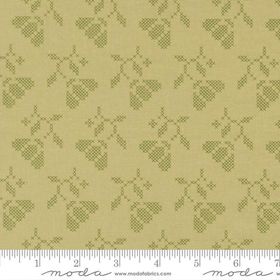 Sunbonnet...31764 18 pear...Heather Briggs of My Sew Quilty Life...Moda Fabrics